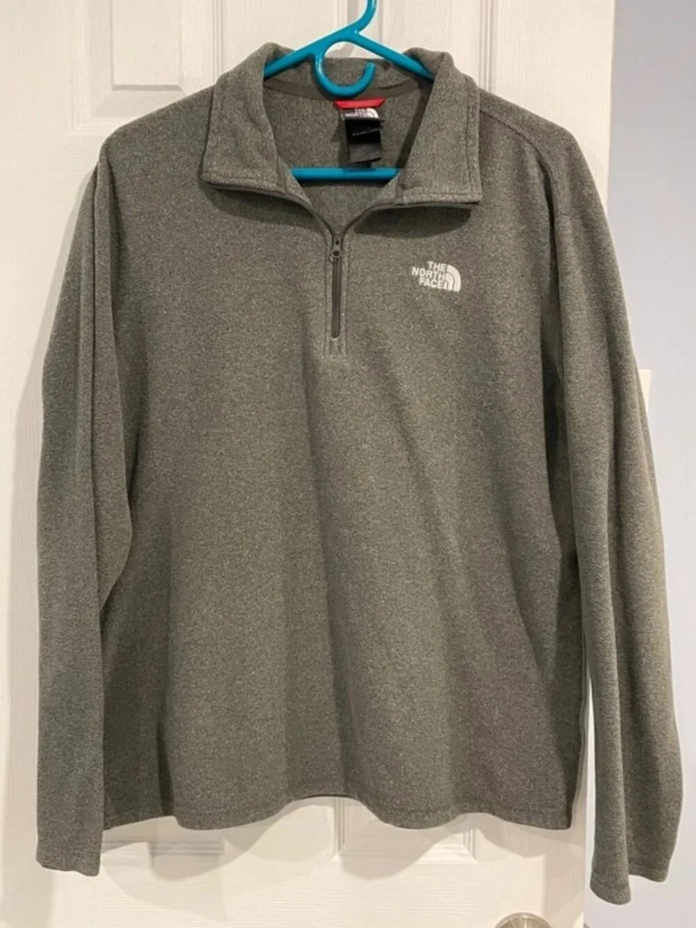 The North Face Men’s Grey Fleece M